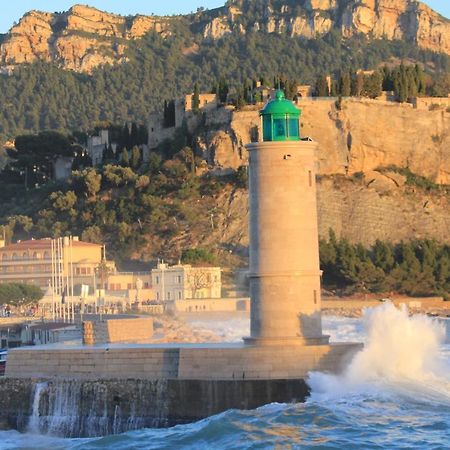 Le Cezanne Au Centre De Cassis Apartment Екстериор снимка